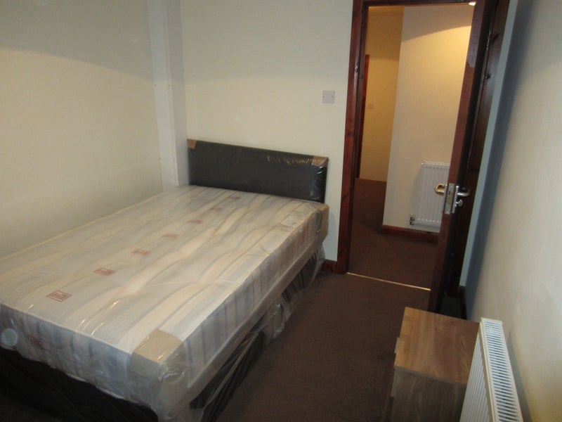 Room Fowler Street in Preston