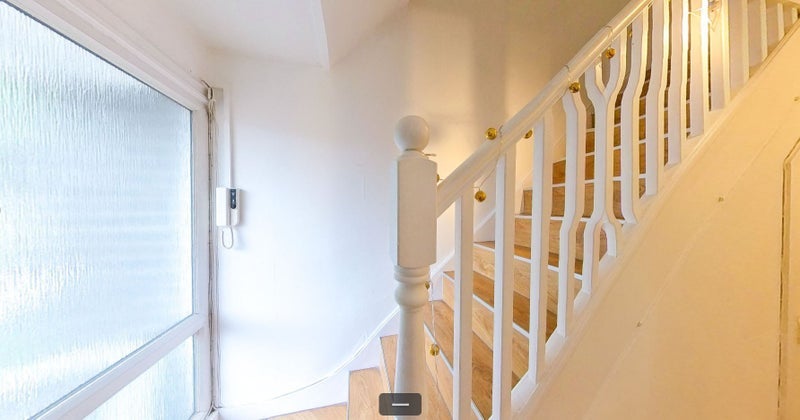Room Solon New Road in Greater London