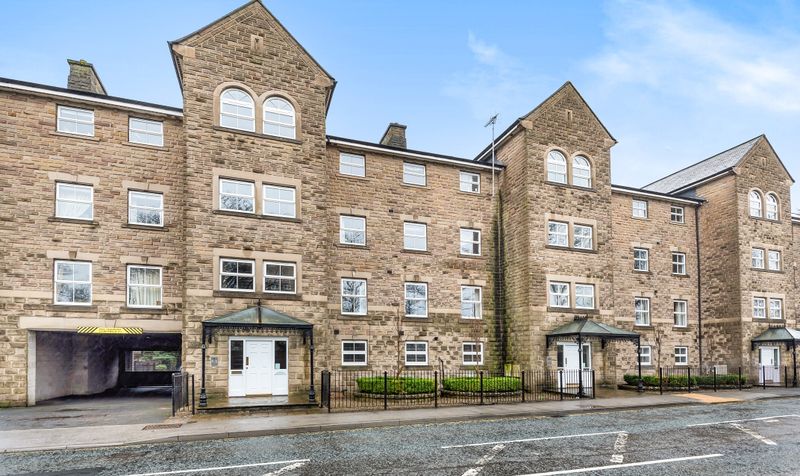 Flat Park Court in Mansfield