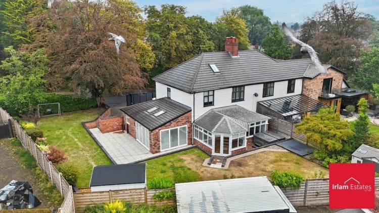 House Worsley Road in Salford