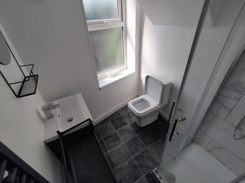 Room Back Worsley Road in Farnworth