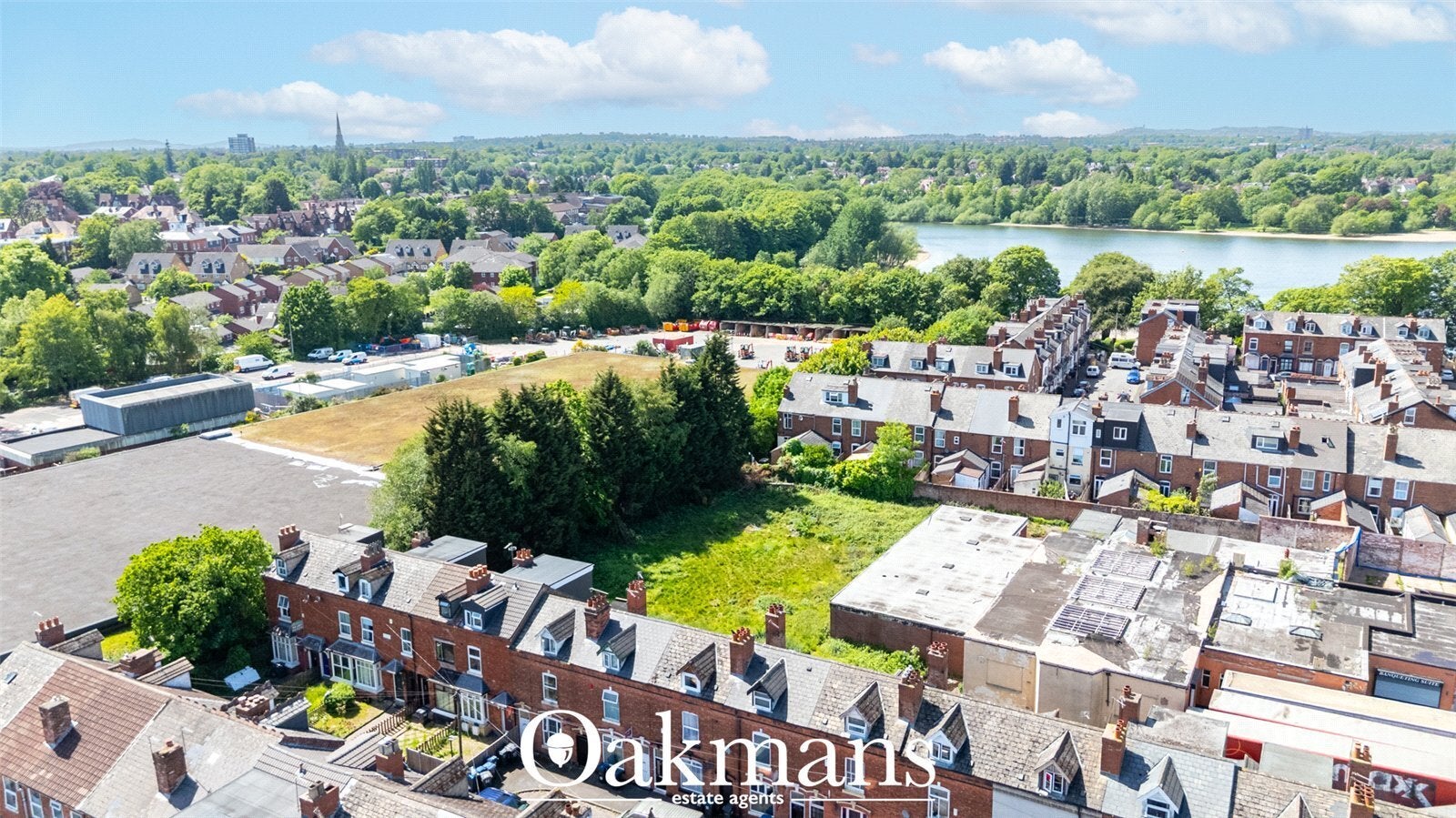 Flat Sefton Road in Birmingham