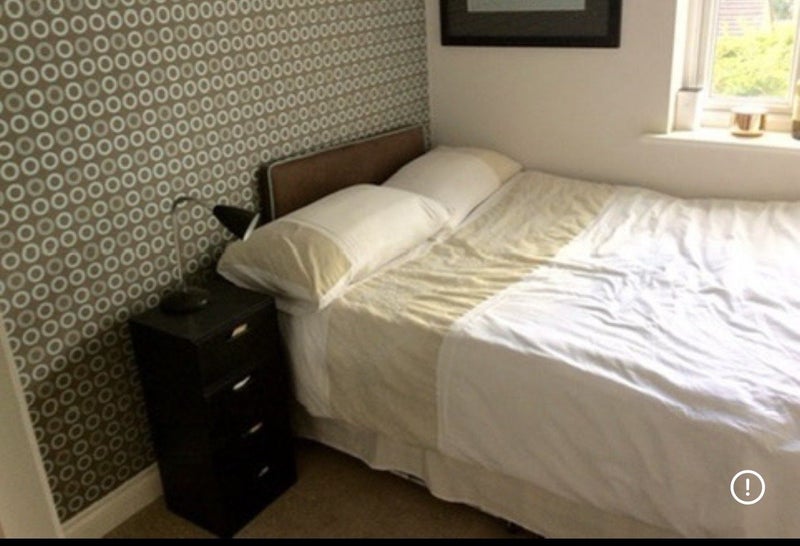 Room Hill End Crescent in Leeds
