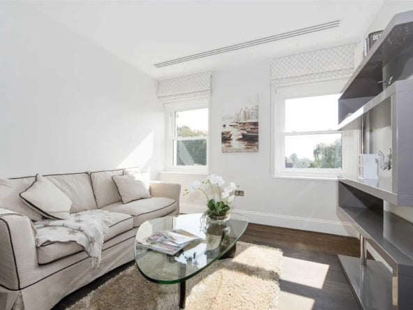 Flat Arkwright Road in Greater London