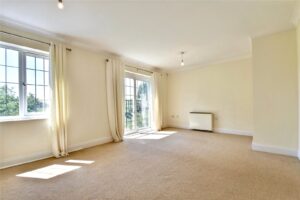 Flat Honeymans Gardens in Droitwich Spa