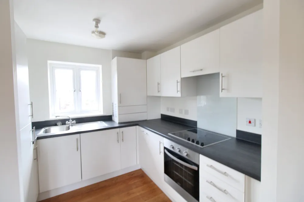 Flat Hedley Way in Wealden