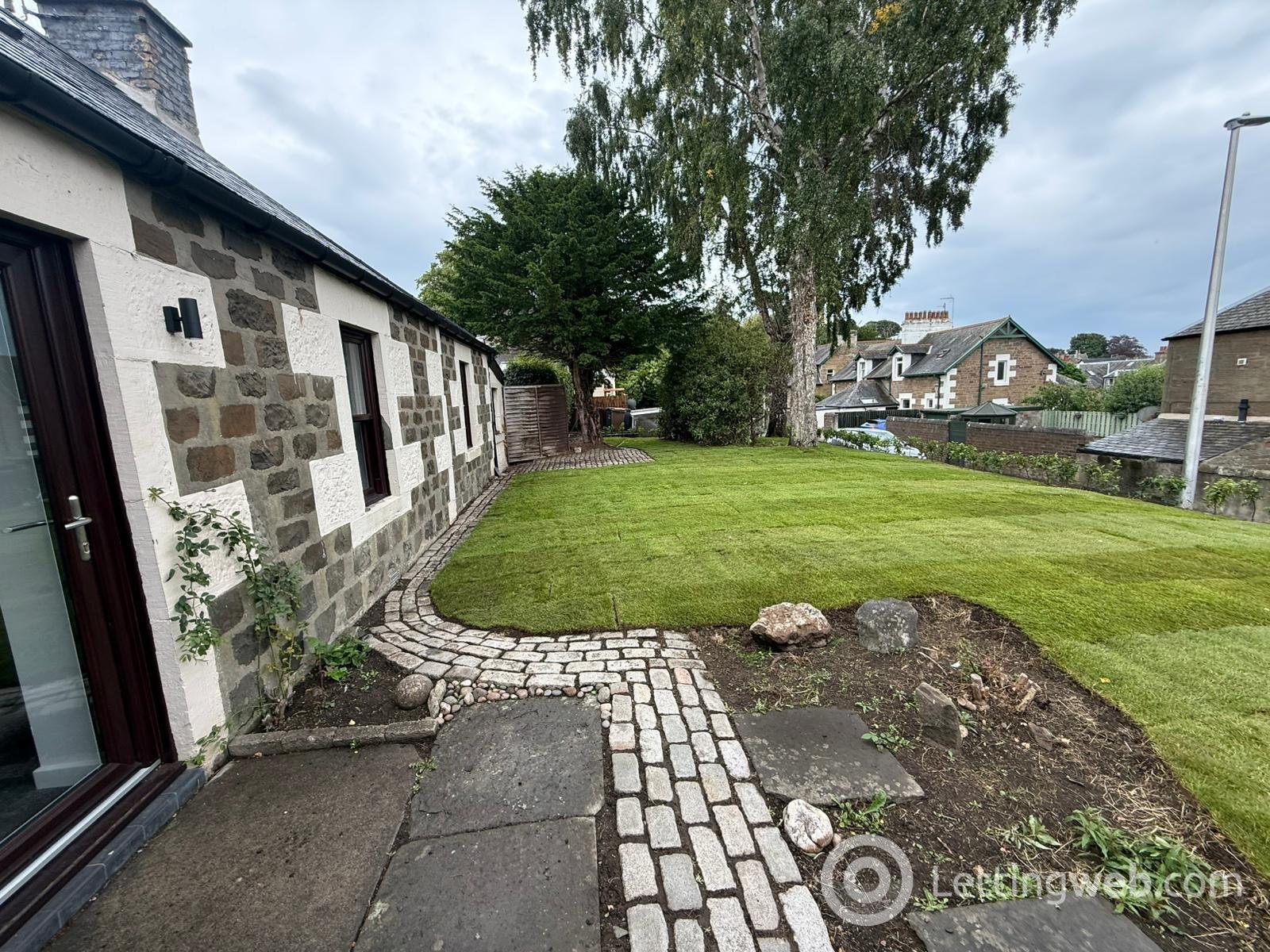 House Seafield Road in Dundee