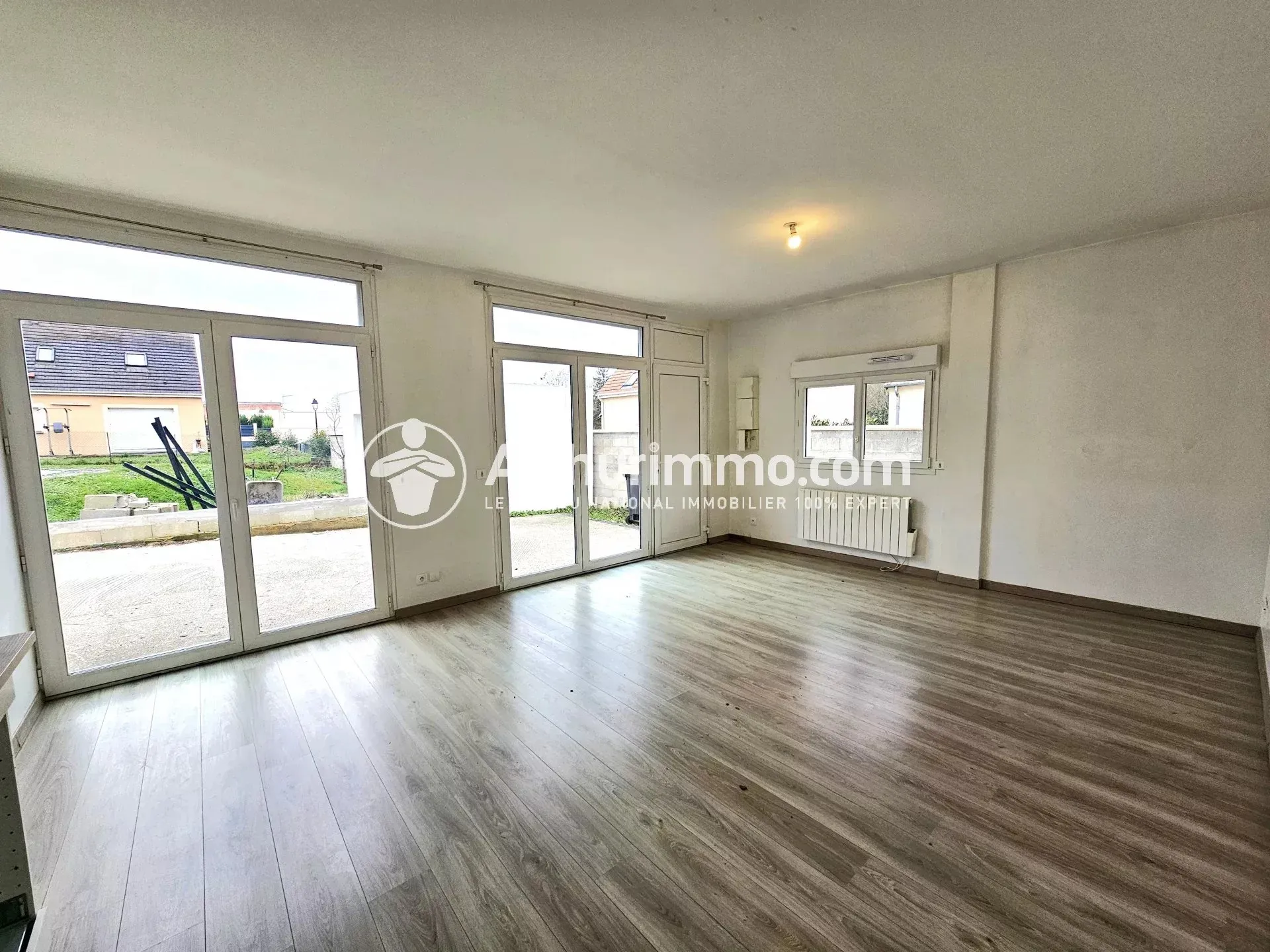 Flat Chemin de Saintry-sur-Seine in Saint-Pierre-du-Perray