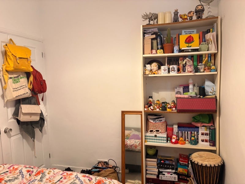 Room Alderbrook Road in Greater London