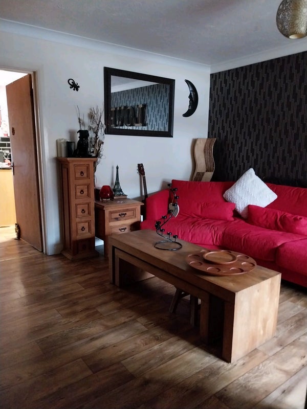 Room Apple Close in Poole