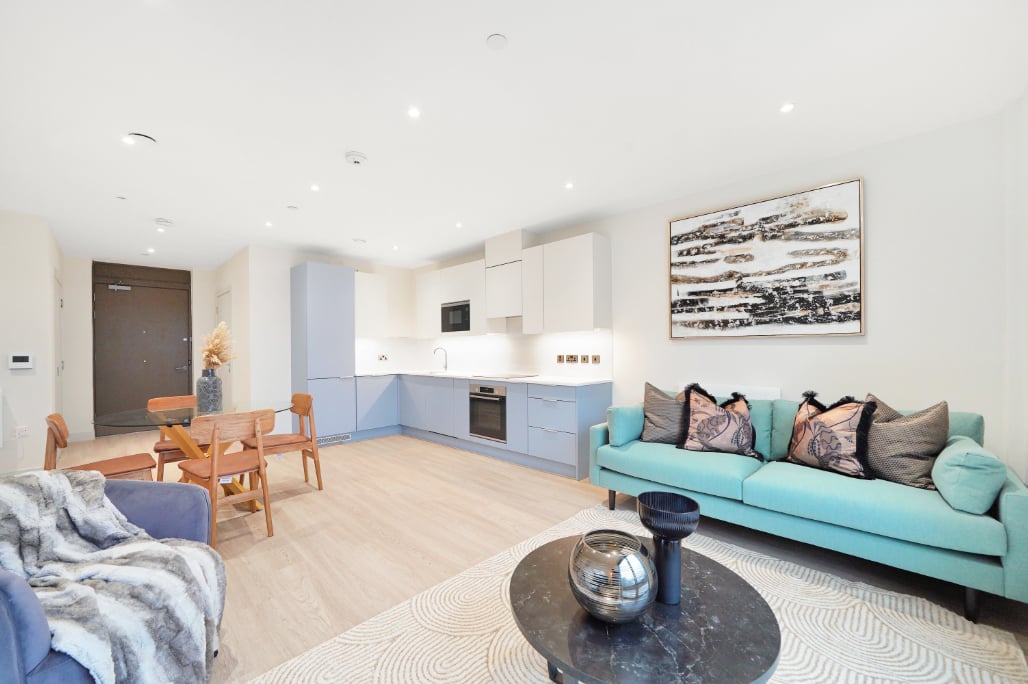 Flat Randalls Way in Mole Valley