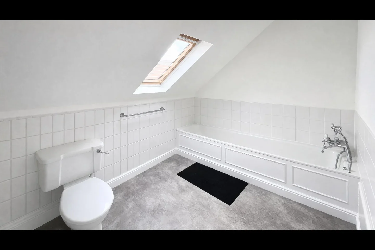 Room Farquharson Road in Greater London