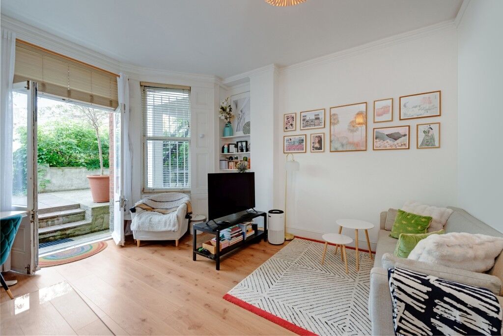 Flat Sutherland Avenue in City of Westminster