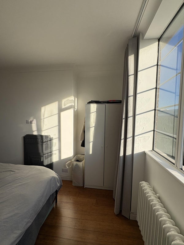 Room Pentonville Road in Greater London