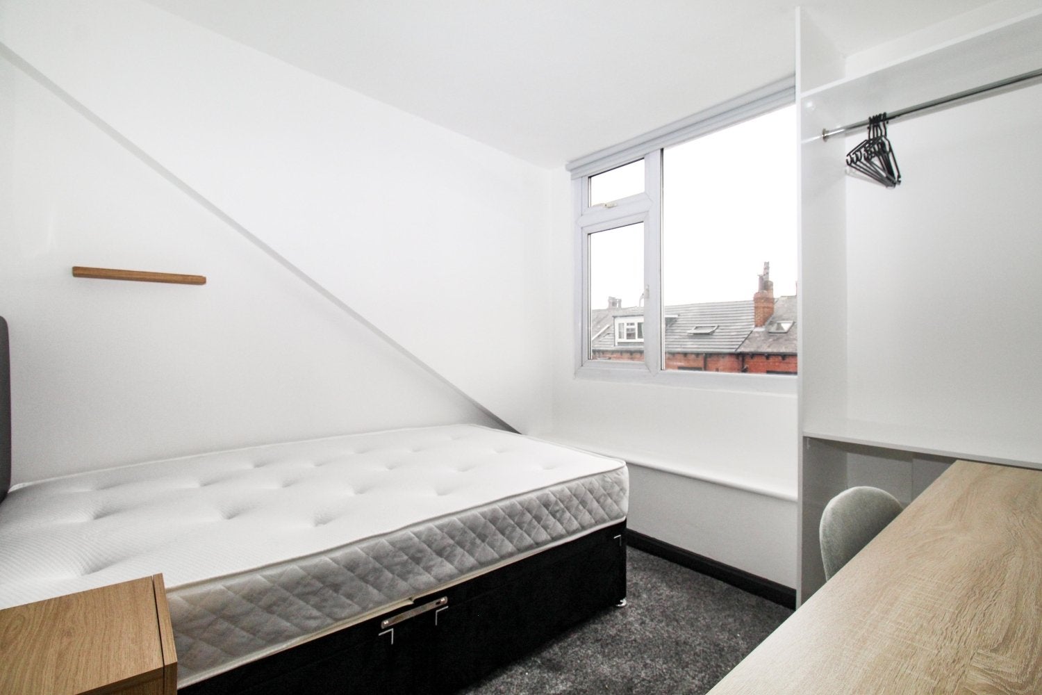 Room Grimthorpe Place in Leeds