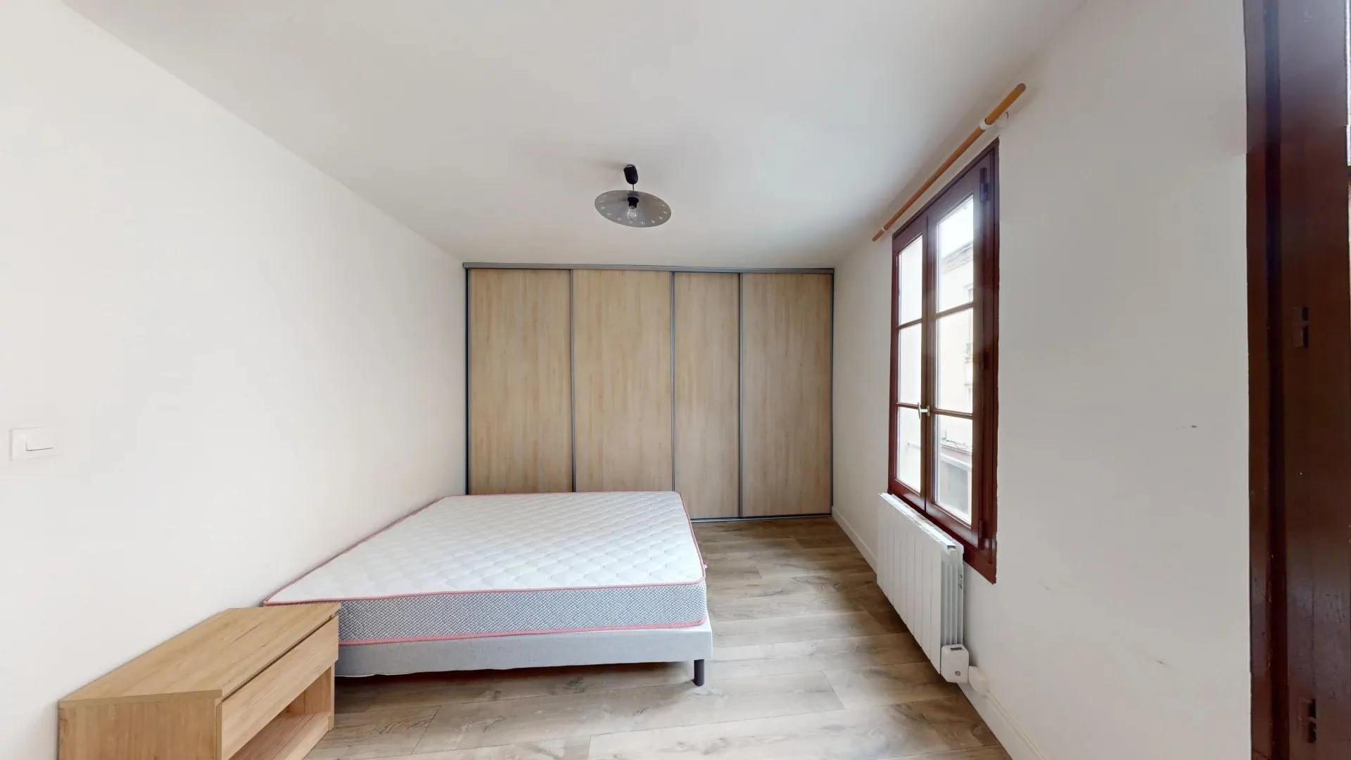 Flat Rue du Massacre in Chartres