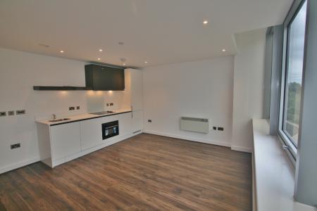 Flat Wesley Walk in Basingstoke and Deane