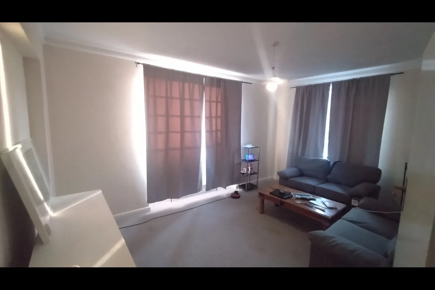Flat Nightingale Lane in Greater London