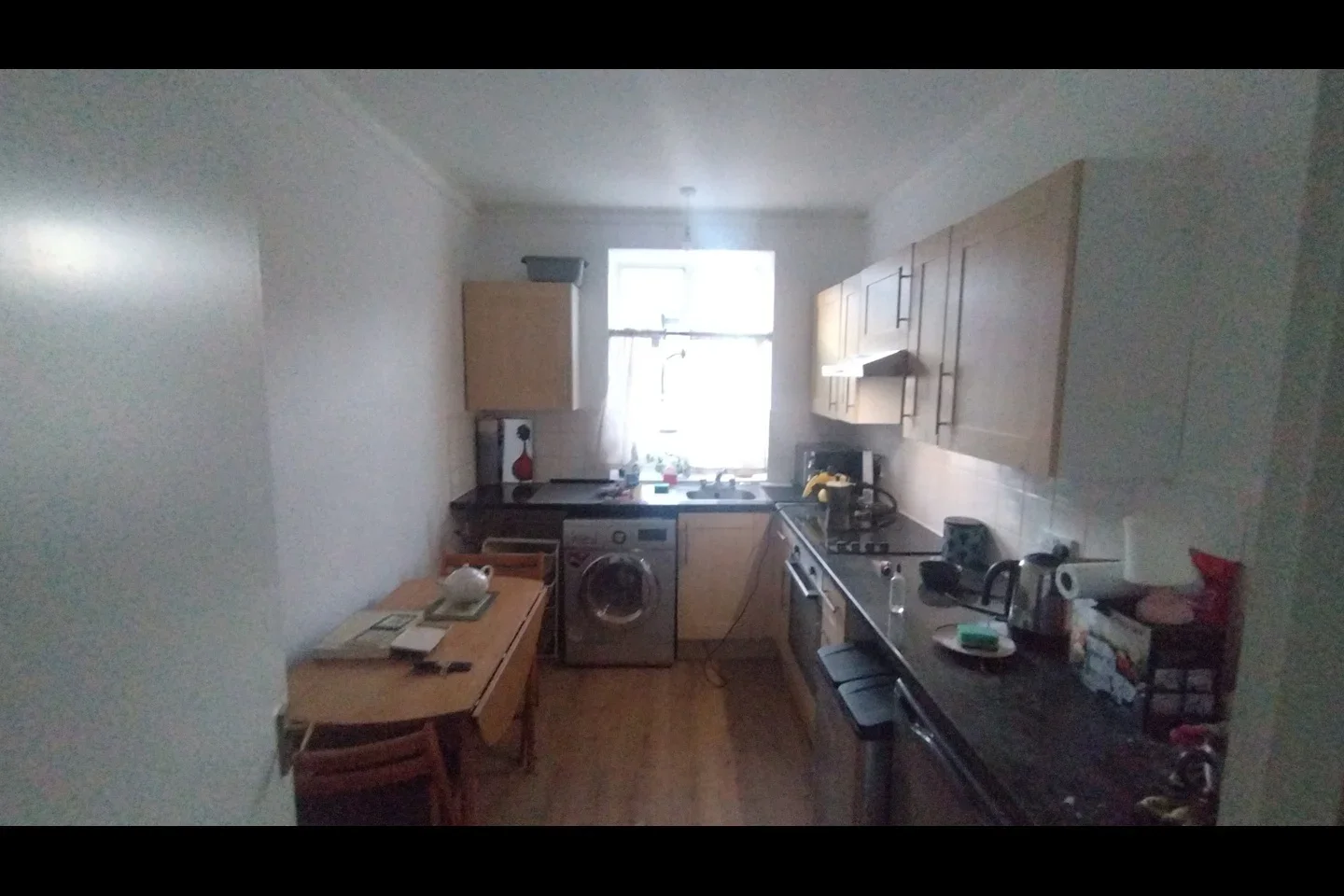 Flat Nightingale Lane in Greater London