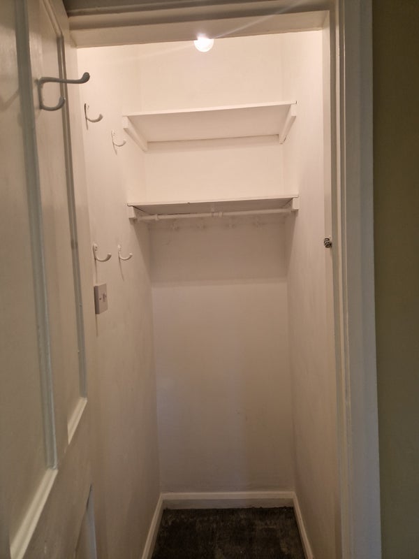 Room Playgreen Way in Greater London