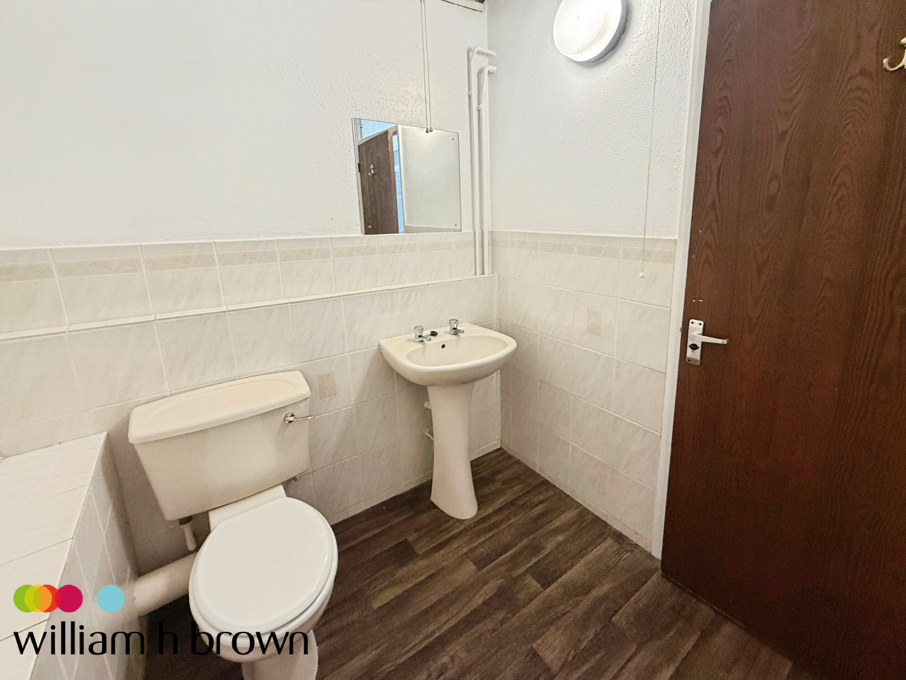 Flat Princess Margaret Road in East Tilbury
