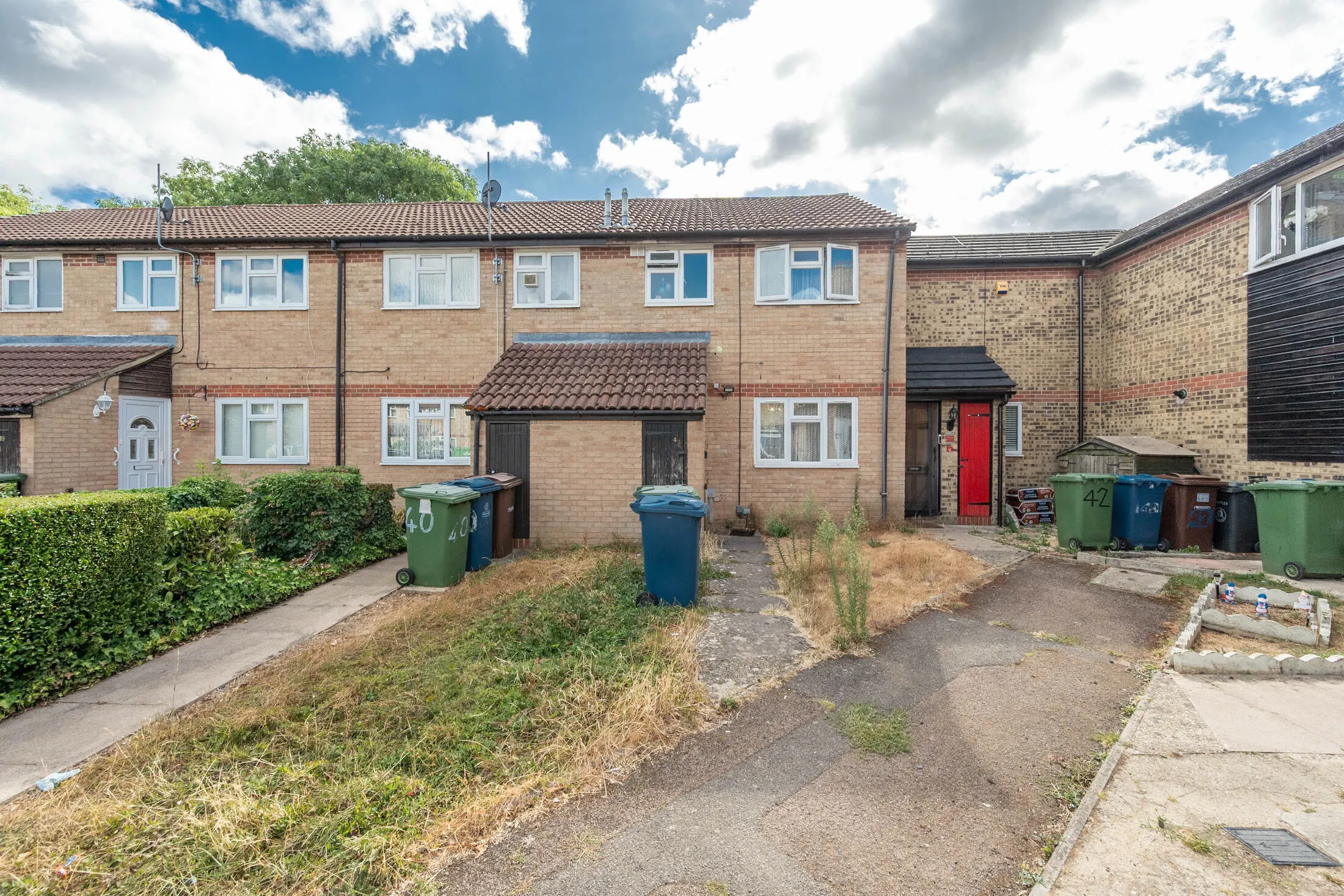 House Daintry Close in Greater London