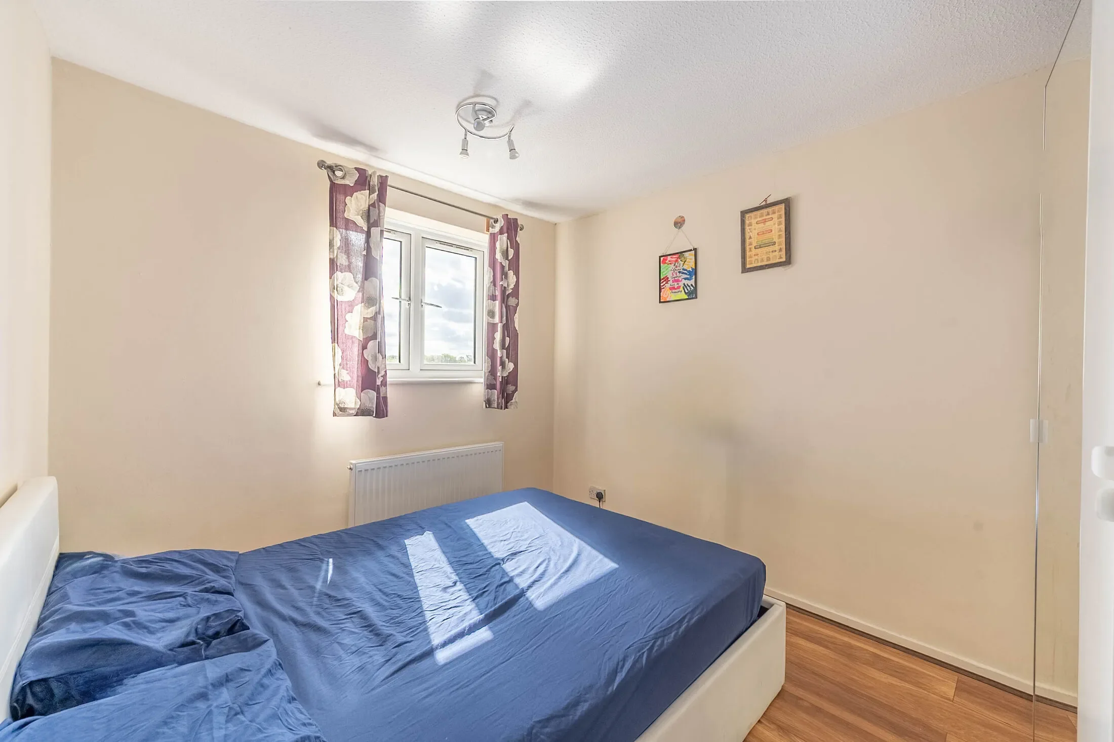 House Daintry Close in Greater London