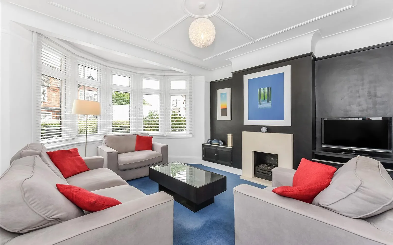 House Hedge Lane in Greater London