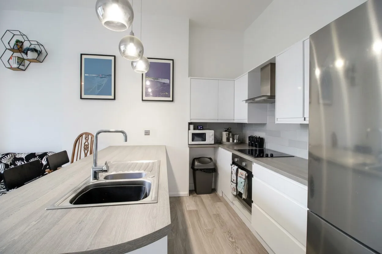 Flat Westbourne Gardens in Folkestone and Hythe District