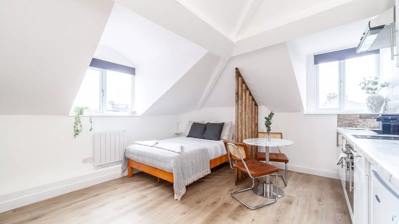 Flat Pankhurst Mews in Greater London