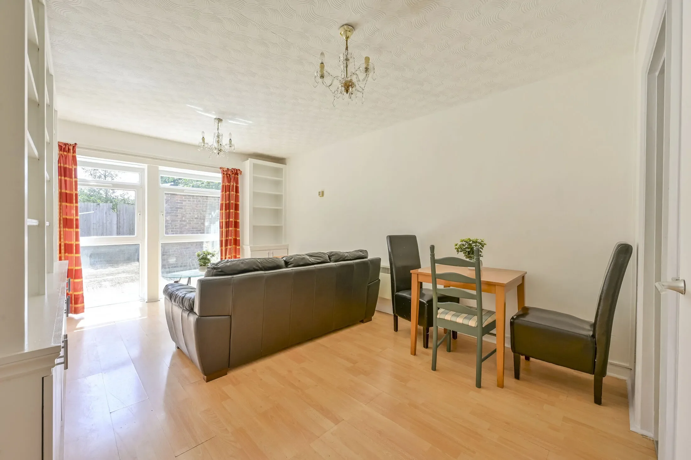 Flat Morden Road in Greater London
