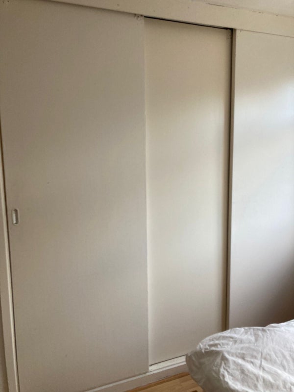 Room Rushmore Road in Greater London