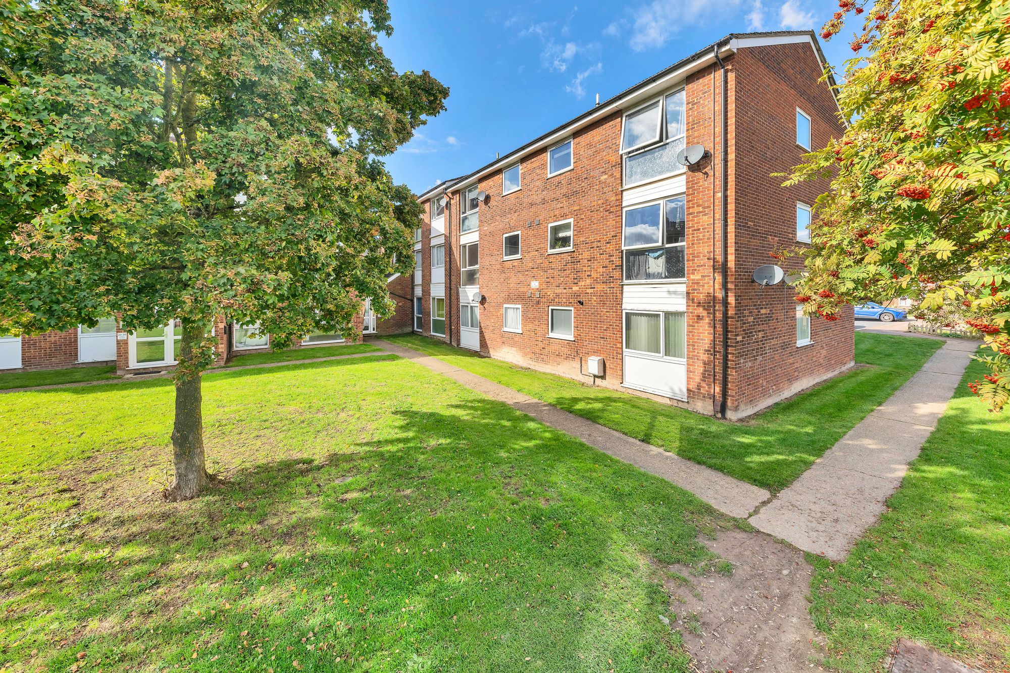 Flat Yeats Close in Royston