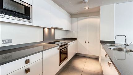 Flat Fulham Road in Greater London