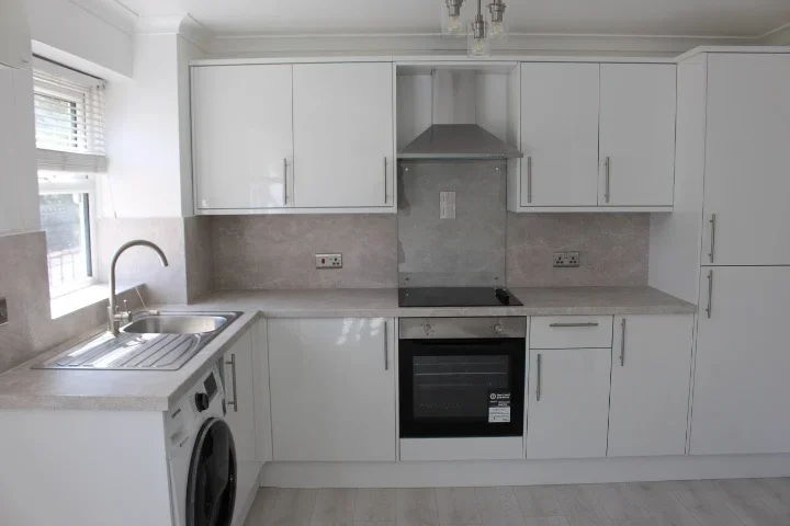 Flat Henry Doulton Drive in Greater London