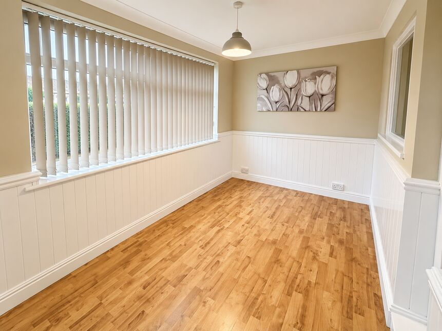 Flat Salsbury Avenue in Grimsby