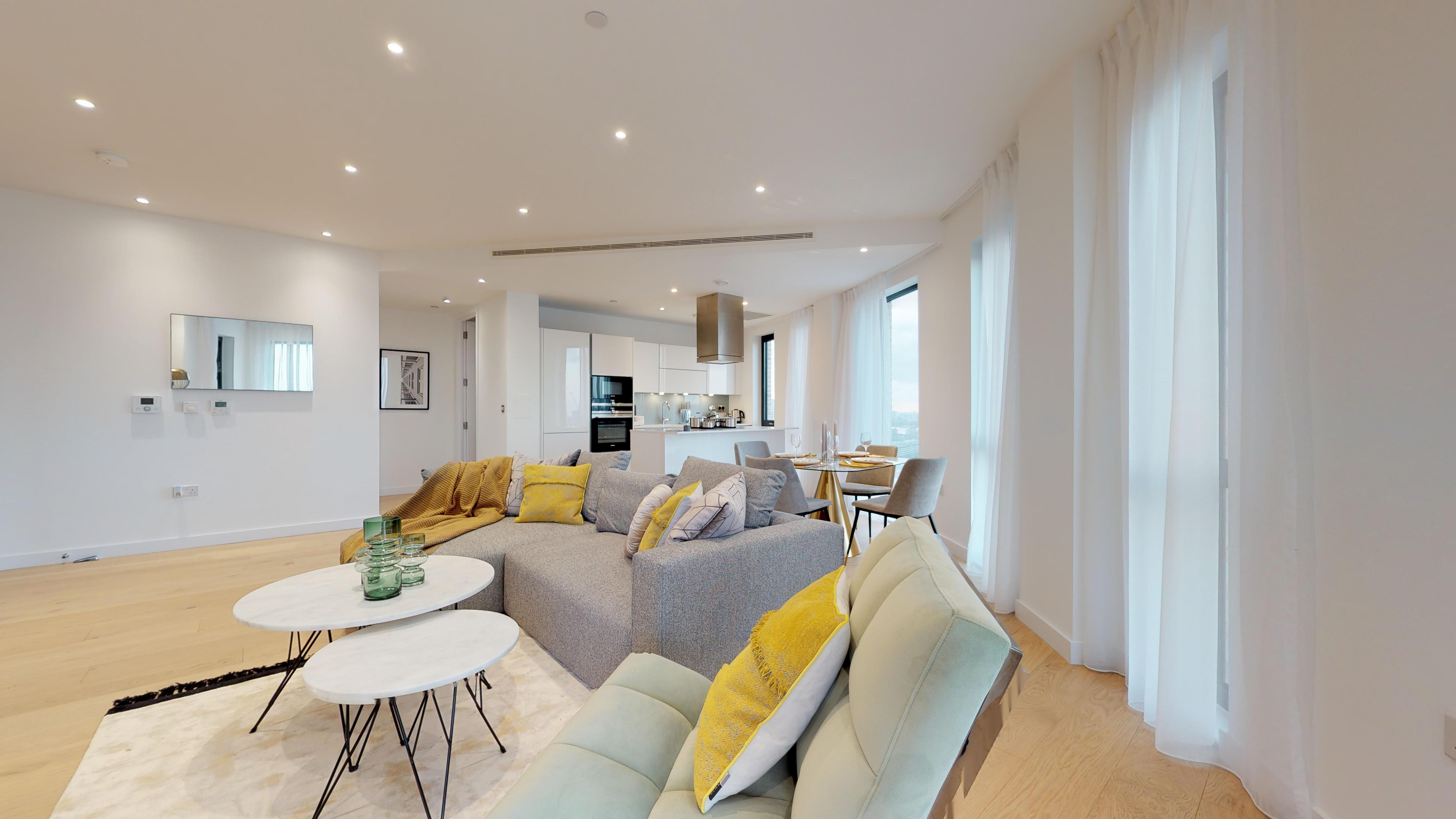 Flat Williamsburg Plaza in Greater London