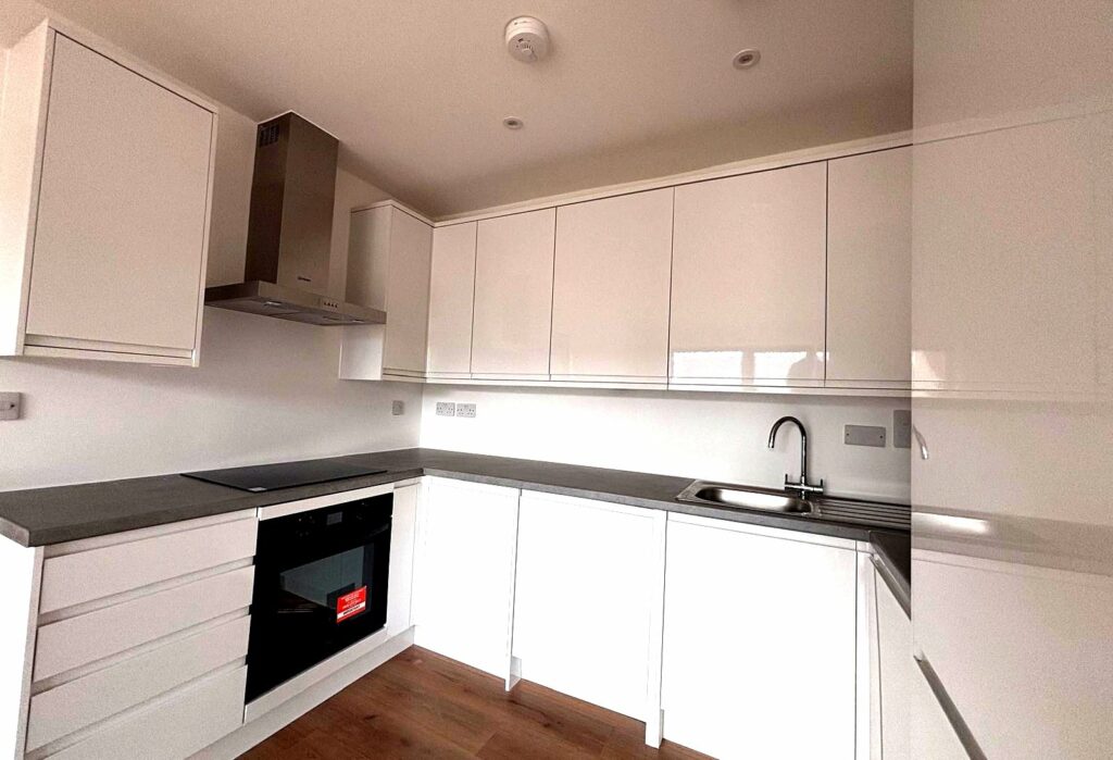 Flat Victoria Road in Rushmoor