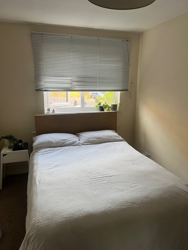 Room Wynter Street in Greater London