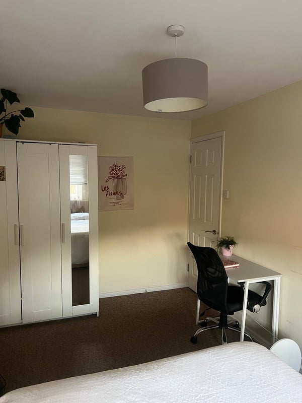 Room Wynter Street in Greater London