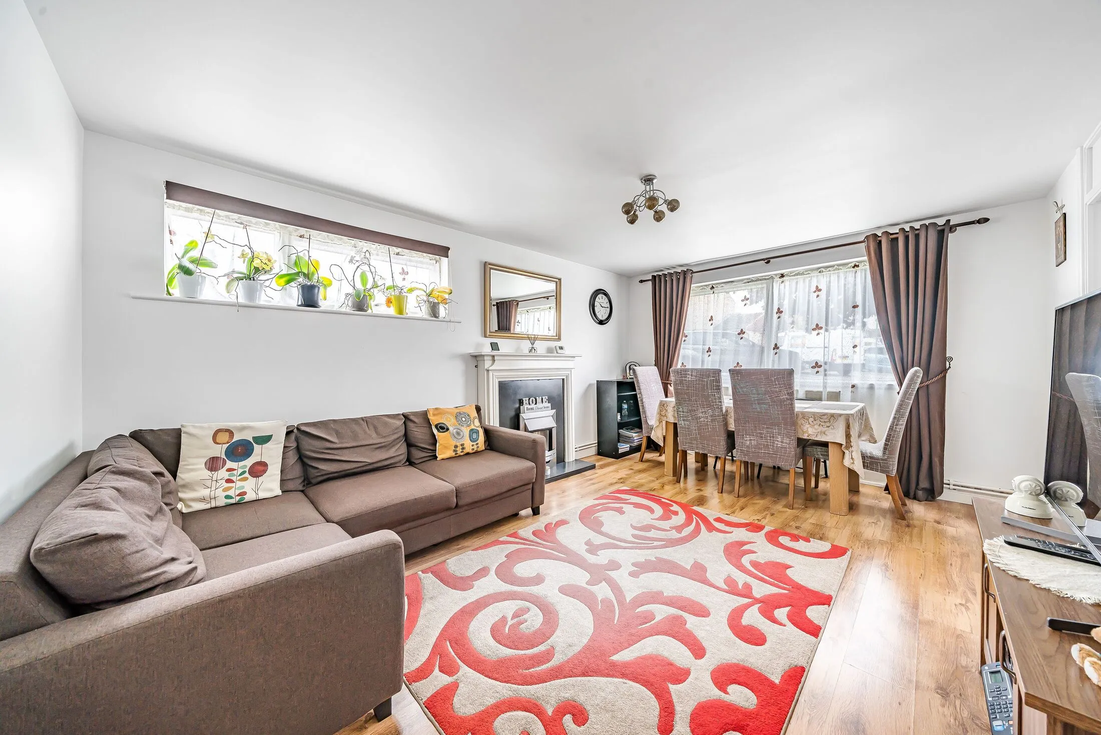 Flat Burns Drive in Dacorum