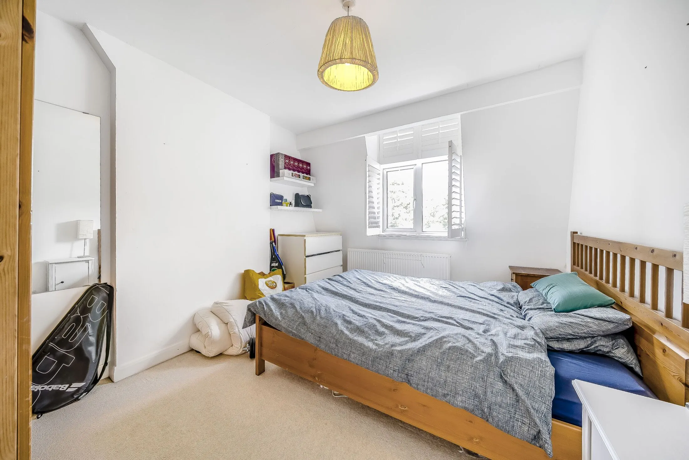 Flat Southcroft Road in Greater London
