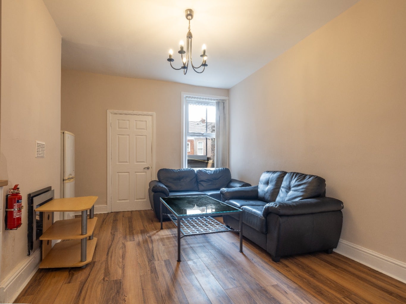 Flat Warwick Street in Newcastle upon Tyne