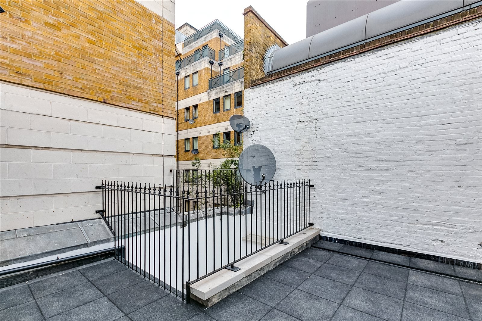 Flat Homer Street in City of Westminster