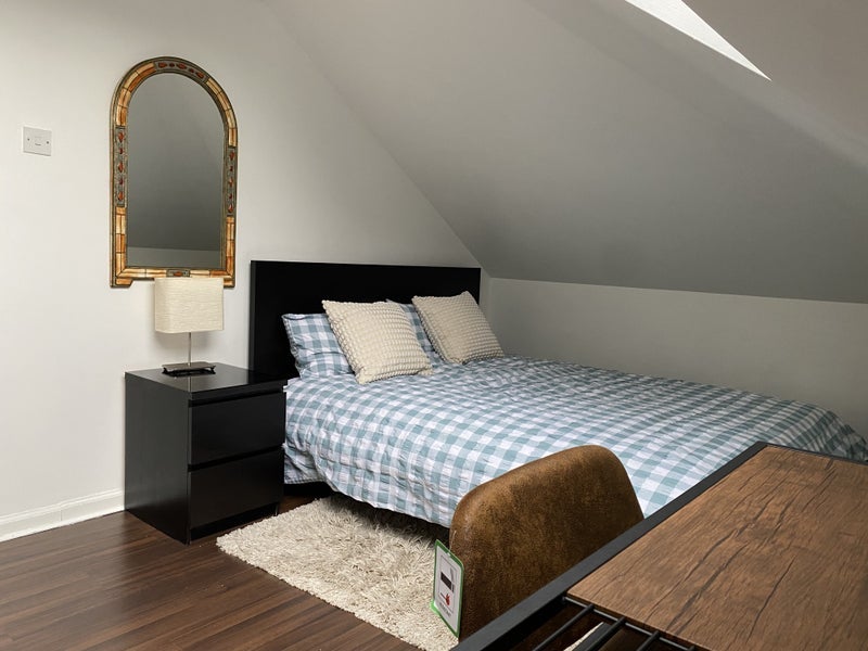 Room Pilton Avenue in City of Edinburgh