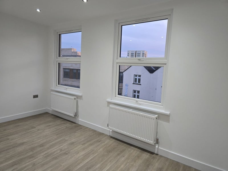 Flat South End in Greater London