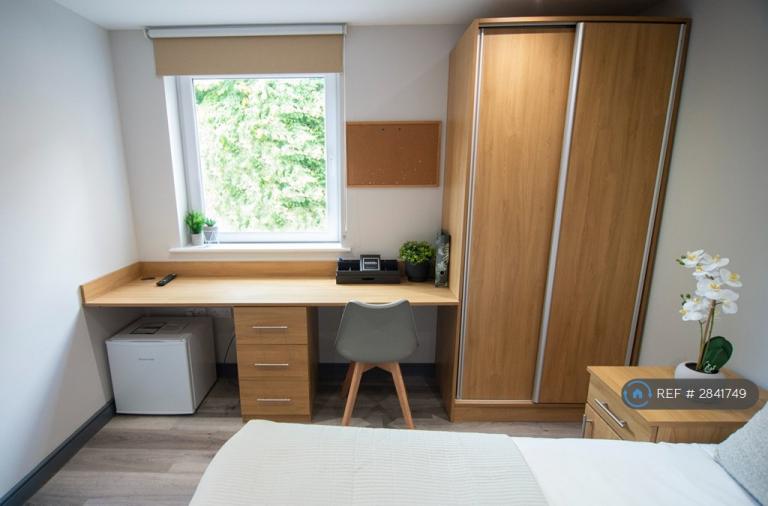 Room St Helens Road in West Lancashire