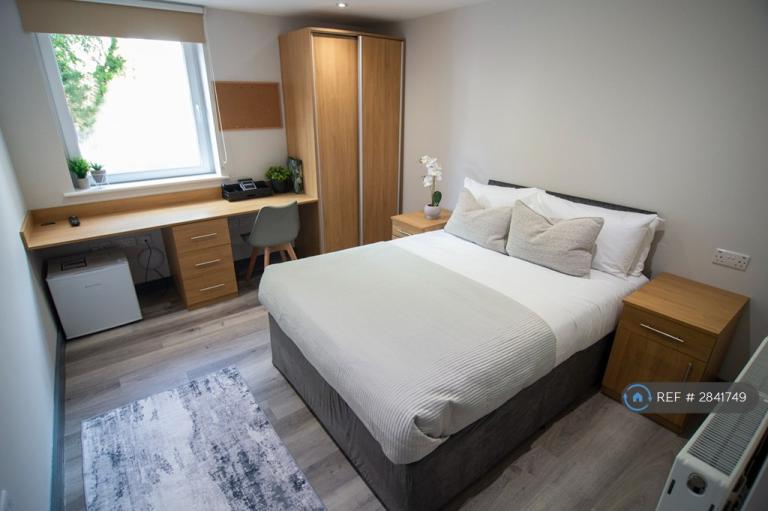 Room St Helens Road in West Lancashire