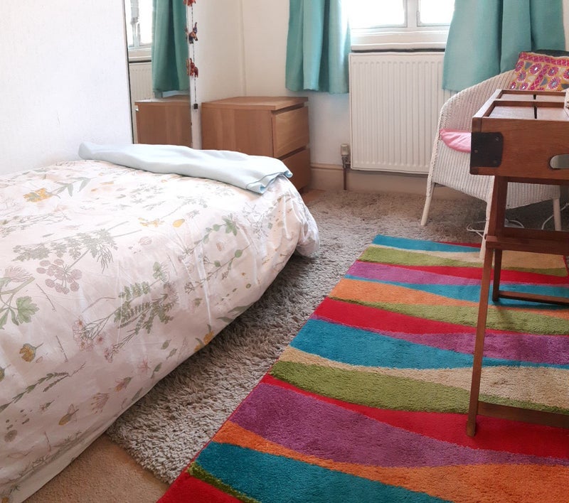 Room Seddon Road in Bristol