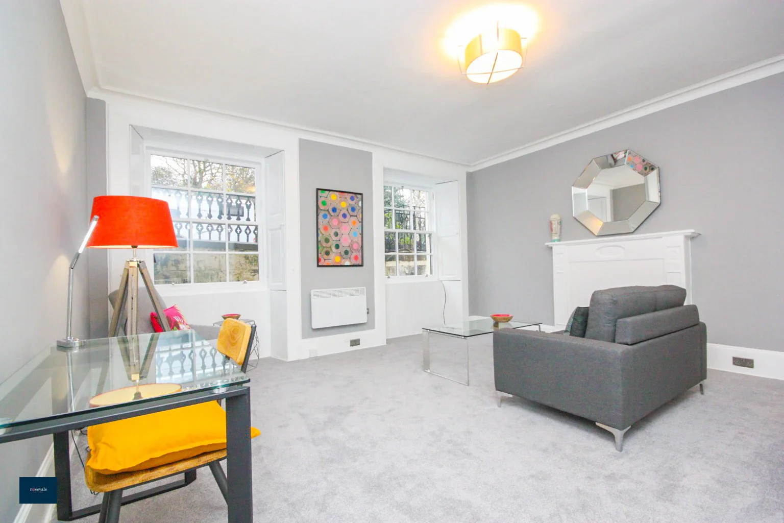 Flat Kew Terrace in Glasgow